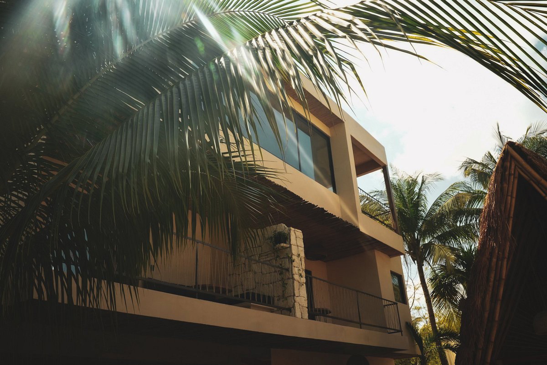 Nikau El Cuyo Hotel